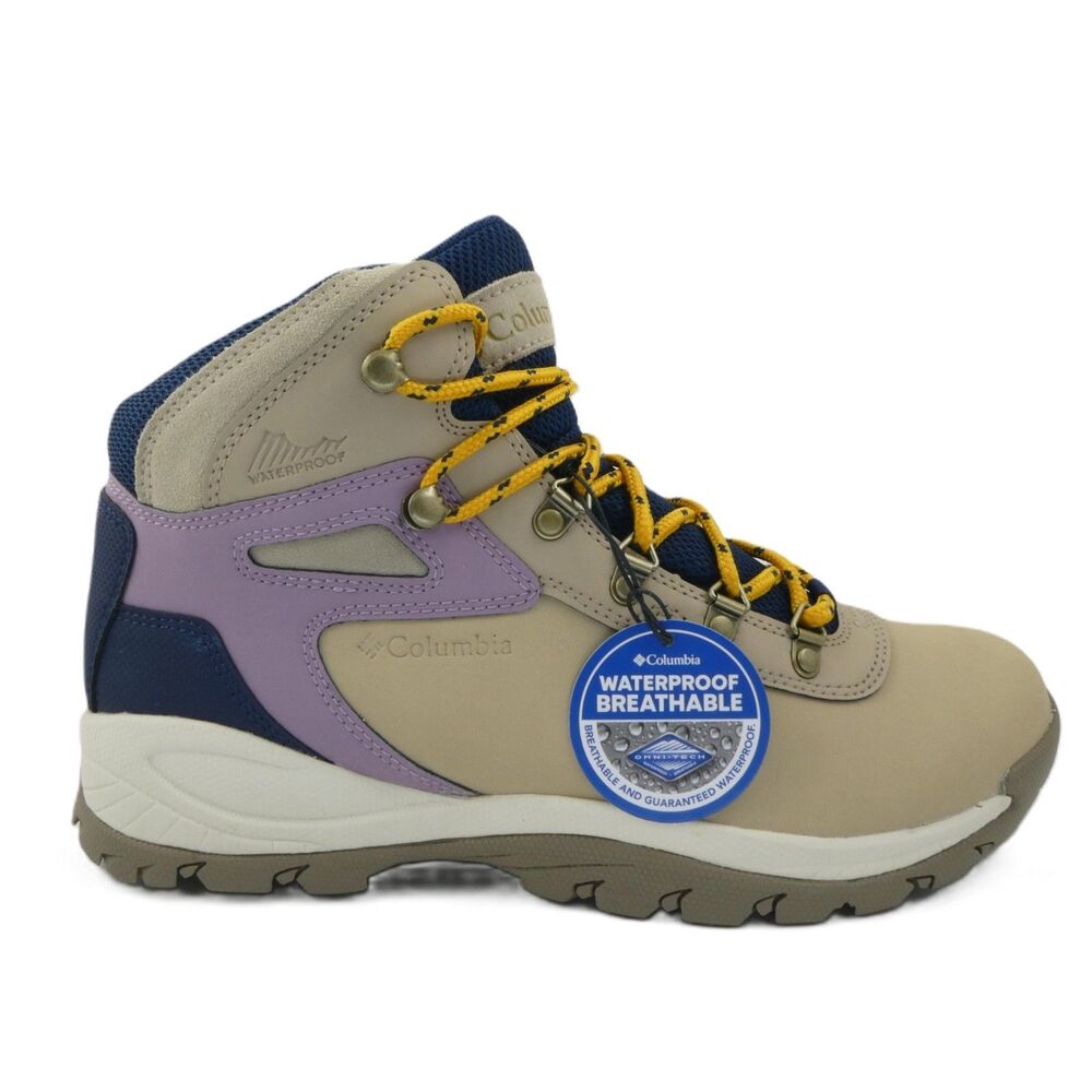 Columbia Women’s US Size 10.5 Newton Ridge Plus Ancient Fossil Hiking Shoes NWOB